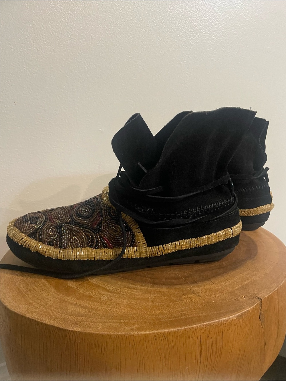 House of Harlow Suede Moccasin - Picture 6 of 9